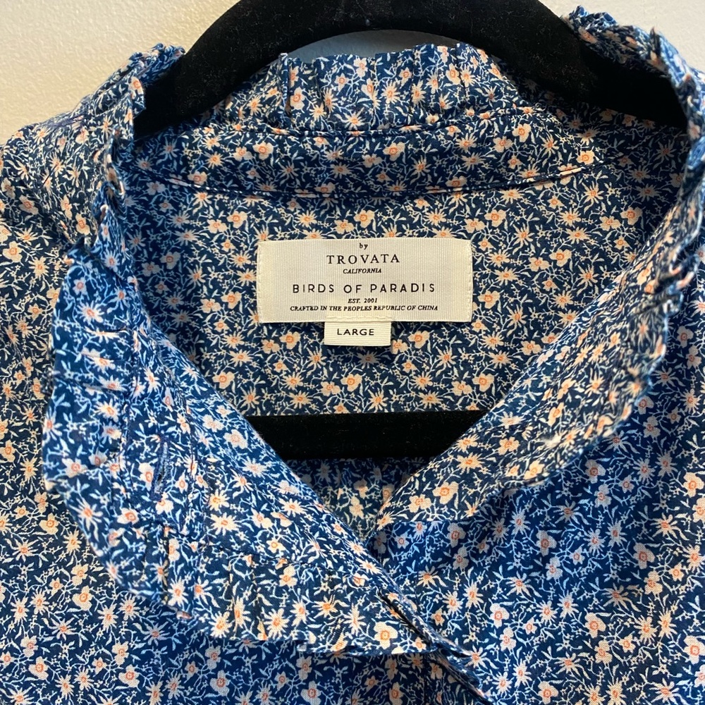 TROVATA BIRDS OF PARADISE BLOUSE BUTTON DOWN SHIRT